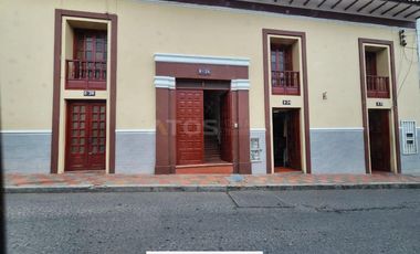 comercial (casa para comercio) en venta en centro historico. Cod V5022