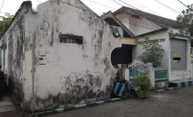 Rumah Tengah Kota Petemon Sidomulyo Surabaya