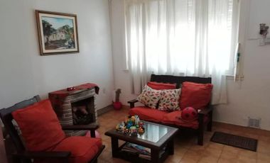 Casa de 3 dormitorios venta en La Plata
