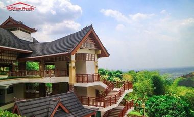 PRESELLING LOT NEAR ENTRANCE GATE FACING EAST D GLADES RIZAL