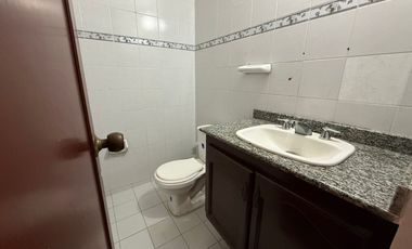 casa en arriendo en ciudad 2000. Cod A1023143