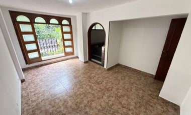 casa en arriendo en ciudad 2000. Cod A1023143
