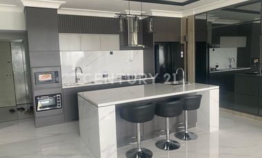 Apartemen Pantai Mutiara