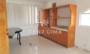 ALAMEDA: MAGNIFICO CONSULTORIO MEDICO, CON UNA VISTA ESPECTACULAR.