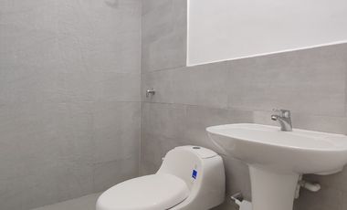 casa en venta en avenida libertadores. Cod V30443