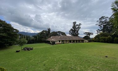 ARRIENDO de CASAS en LA CALERA