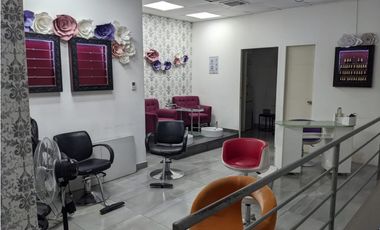 Local para Salon de Belleza con excelente ubicación en OBARRIO!!