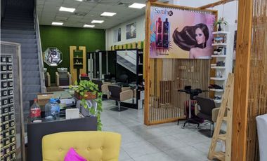Local para Salon de Belleza con excelente ubicación en OBARRIO!!