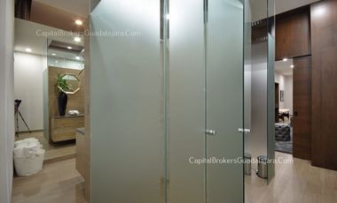 Casa de Lujo con Alberca y Mucho Jardín cerca Bugambilias Sur ZMG