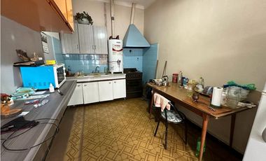 Casa 3 ambientes con cochera