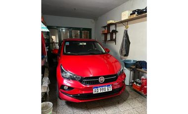 Casa 3 ambientes con cochera