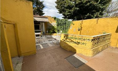 Casa 3 ambientes con cochera