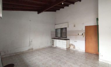 EXCELENTE DEPARTAMENTO DE 3 AMBIENTES CON BALCON