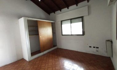 EXCELENTE DEPARTAMENTO DE 3 AMBIENTES CON BALCON