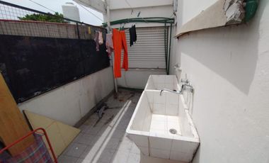 EXCELENTE DEPARTAMENTO DE 3 AMBIENTES CON BALCON