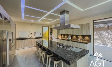 Casa en venta en Cumbres de Santa Fe