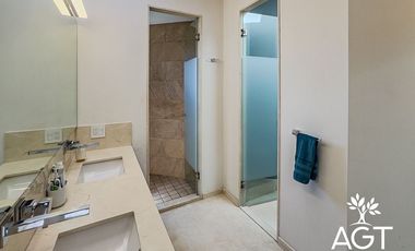 Casa en venta en Cumbres de Santa Fe