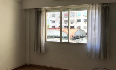Departamento 2 ambientes en Alquiler - S.Isidro -Vias/Libert.