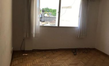Departamento 2 ambientes en Alquiler - S.Isidro -Vias/Libert.