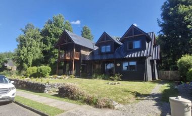 MARAVILLOSA CASA CON ACCESO AL LAGO EN CONDOMINIO PARQUE COINCO