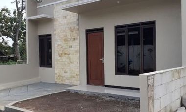 Rumah Mewah Cuma 300 Jutaan Bangunan Cantik Mempesona Graha Sidosari