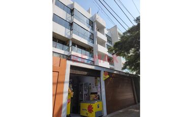 Última Oportunidad En Los Rosales: Dúplex Amplio Y Listo Para Estrenar