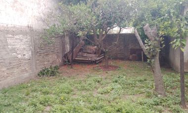 Venta de casa 3 ambientes en Berazategui Oeste