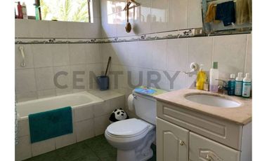 Se vende Casa con amplio terreno en Chiguayante