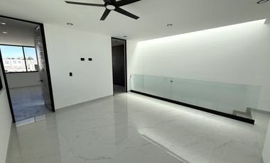 NORTE EN VIÑA ANTIGUA RESIDENCIAL ENORME JARDIN NUEVA