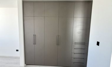 NORTE EN VIÑA ANTIGUA RESIDENCIAL ENORME JARDIN NUEVA