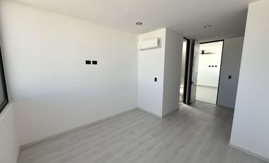 NORTE EN VIÑA ANTIGUA RESIDENCIAL ENORME JARDIN NUEVA