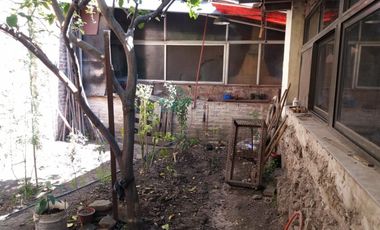 Venta casa 4 dormitorios Pompeya