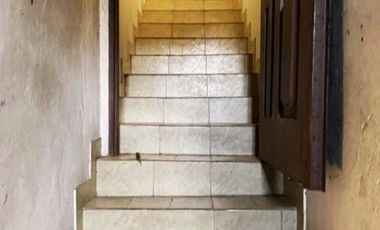 LOCAL PARA DEPOSITO CON VIVIENDA DE 3 AMBIENTES EN VENTA - MORON SUR