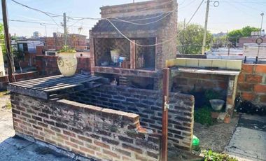 LOCAL PARA DEPOSITO CON VIVIENDA DE 3 AMBIENTES EN VENTA - MORON SUR