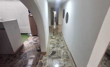 casa en arriendo en estadio. Cod A63425