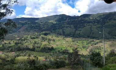 Casa de venta en Giron – código:20454