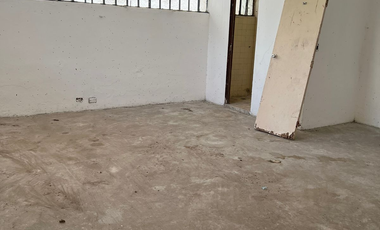 VENTA EDIFICIO ESQUINA CON LOCALES Y ESTUDIOS AV YAXCHILAN CENTRO CANCUN 900M2
