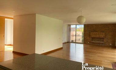 apartamento en arriendo/venta en la cabrera. Cod A182