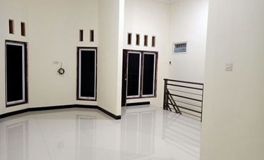 Jual Rumah Baru Luas di Kuwak Utara Kota Kediri