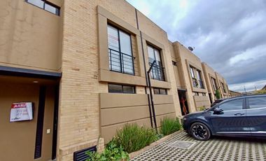 casa en arriendo en bojaca. Cod A5910