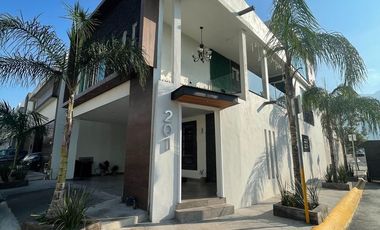 CASA EN VENTA EN CUMBRES MONTENOVA - GARCIA, NL
