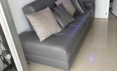 apartamento en arriendo en loma del esmeraldal. Cod A6136