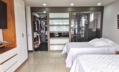 apartamento en arriendo en loma del esmeraldal. Cod A6136