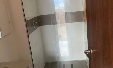 apartamento en arriendo en loma del esmeraldal. Cod A6136