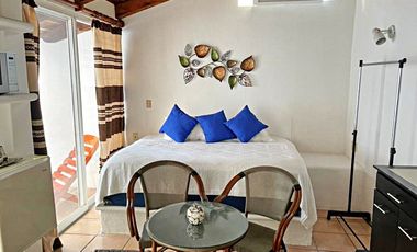 Pintoresca Casa en Venta Frente al Mar con Acceso a la Playa - Huatulco