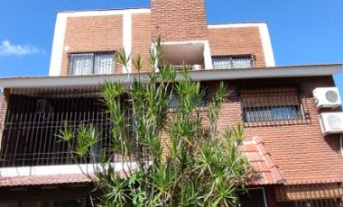 Casa en venta en Moron Sur