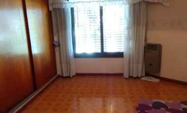 Casa en venta en Moron Sur