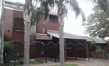 Casa en venta en Moron Sur