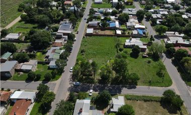 VENTA GRAN TERRENO CON POSIBLIDAD DE SUBDIVIDIR EN COLONIA AVELLANEDA