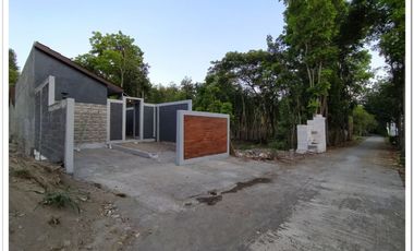 Ready 1 Unit Rumah Limasan Di Utara SGM Prambanan